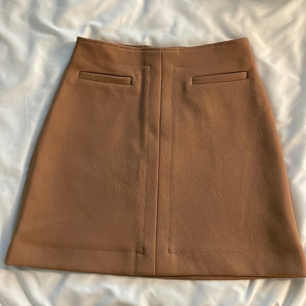 H&M retro skirt with back zipper
